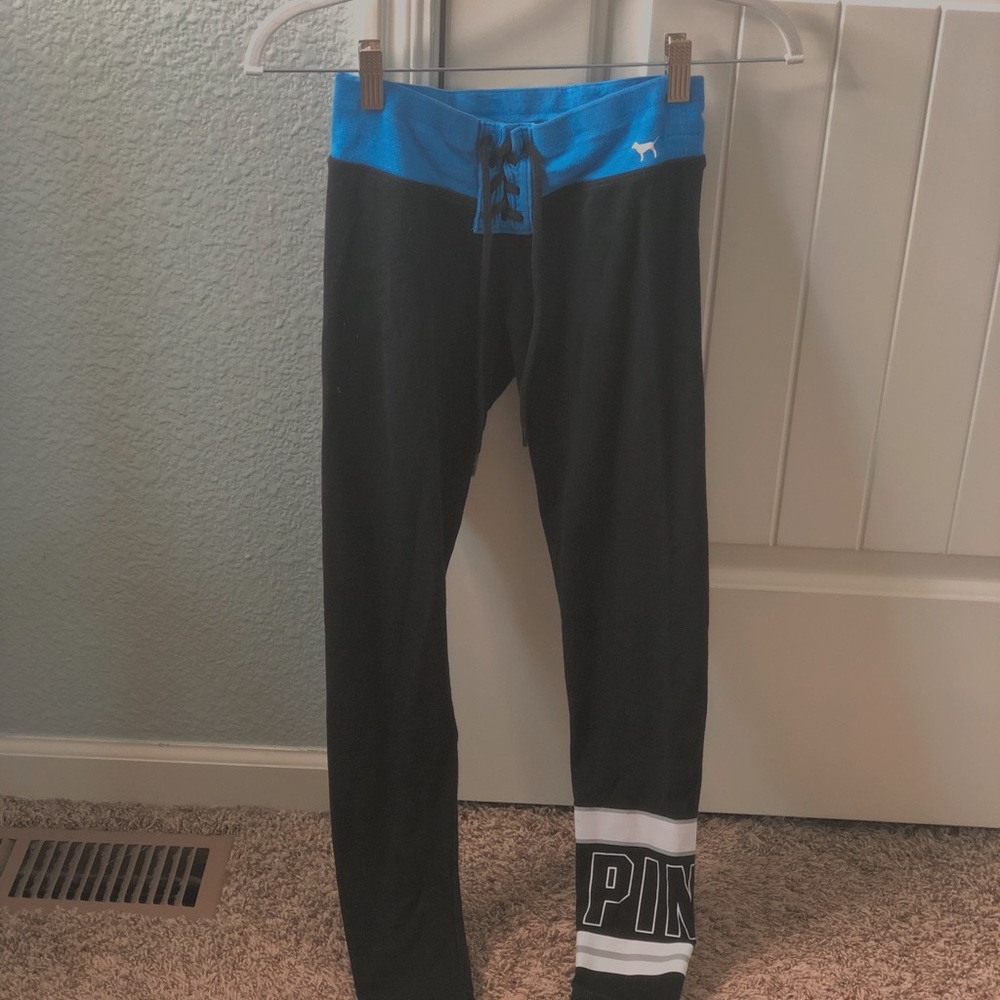 VS PINK LEGGINGS